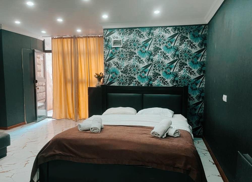 Elno Hotel Tbilisi Eksteriør bilde