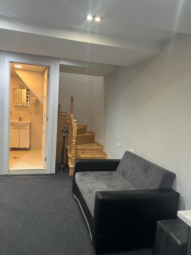 Elno Hotel Tbilisi Eksteriør bilde