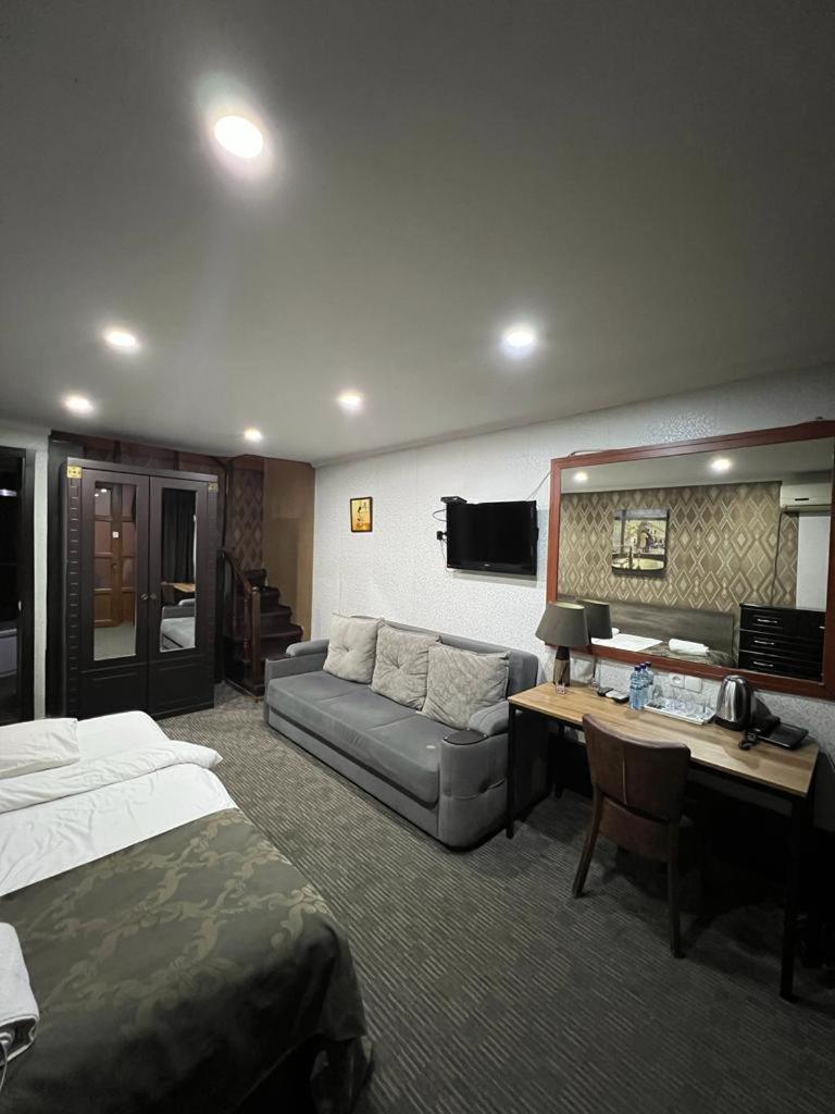Elno Hotel Tbilisi Eksteriør bilde