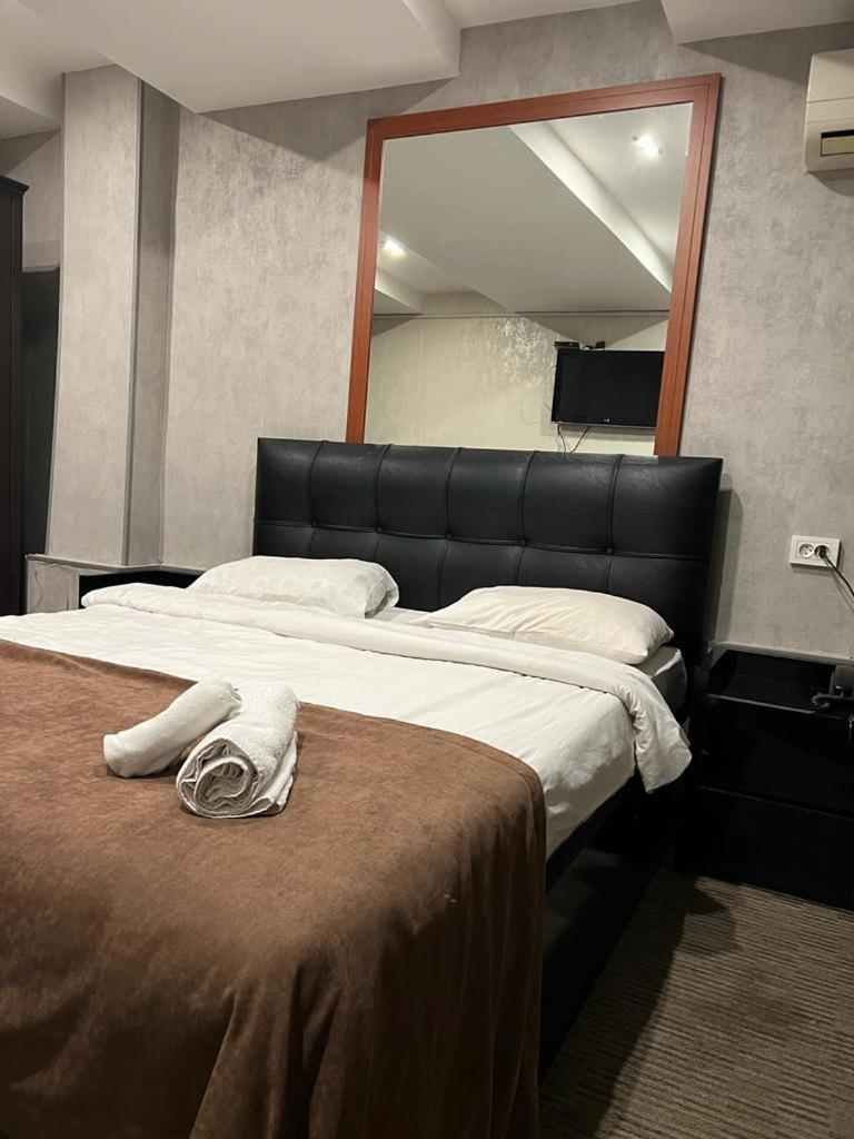 Elno Hotel Tbilisi Eksteriør bilde